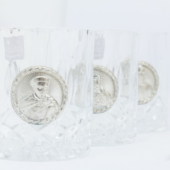 Набір графин + 6 склянок для віскі "Козацькому роду нема переводу" Набір графин + 6 склянок для віскі "Козацькому роду нема переводу"