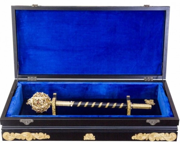 Булава у подарунковому футлярі Булава у подарунковому футлярі