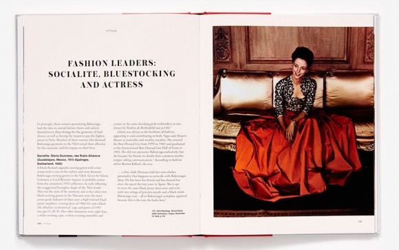 Balenciaga. Shaping Fashion Balenciaga. Shaping Fashion