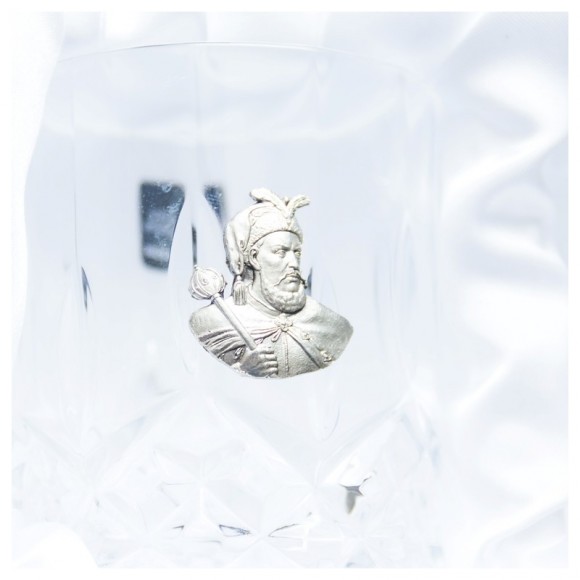 Набір графин + 3 склянки для віскі "Гетьмани України" Набір графин + 3 склянки для віскі "Гетьмани України"