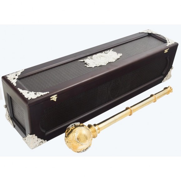 Копія булави Розумовського у подарунковому футлярі