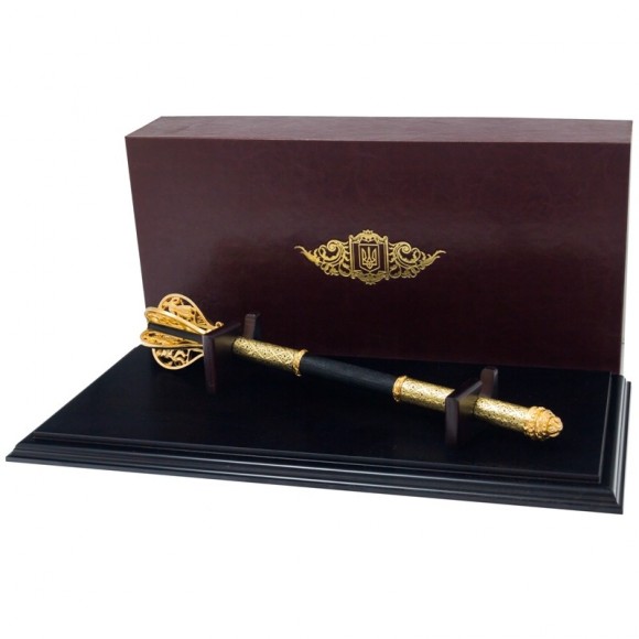 Булава (пернач) в футляре