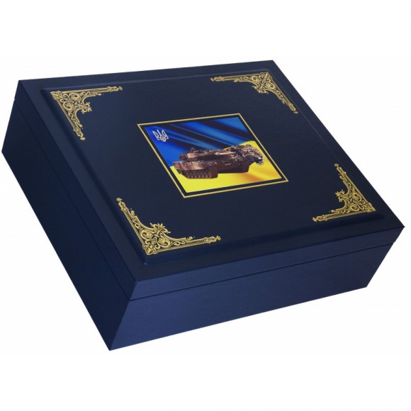 Набор графин + 6 стаканов для виски "Танк Леопард" Набор графин + 6 стаканов для виски "Танк Леопард"