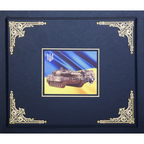 Набор графин + 6 стаканов для виски "Танк Леопард" Набор графин + 6 стаканов для виски "Танк Леопард"