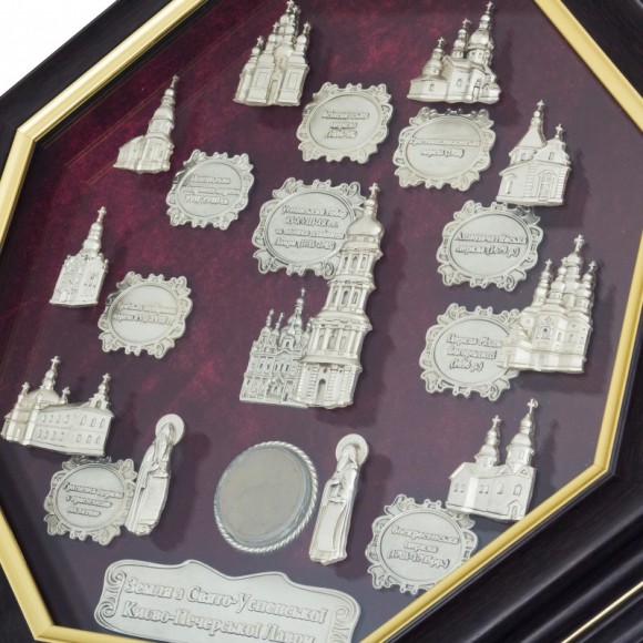 Коллаж "Храмы Киево-Печерской Лавры" Коллаж "Храмы Киево-Печерской Лавры"