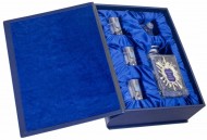 Набор графин + 3 стопки для водки "Козацькому роду нема переводу"