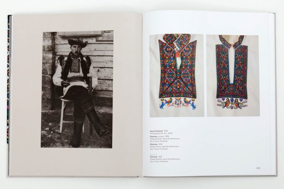 Les Broderies Houtsoules des Collections du Musée d’art populaire I. Kobrynskyi de Kolomyїa (Ukraine) Les Broderies Houtsoules des Collections du Musée d’art populaire I. Kobrynskyi de Kolomyїa (Ukraine)