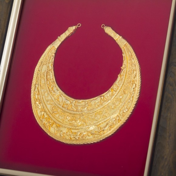 Колаж "Скіфська пектораль"