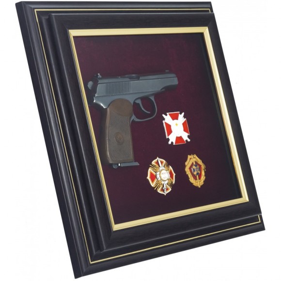 Подарунковий настінний колаж пістолет Макарова та нагороди Подарунковий настінний колаж пістолет Макарова та нагороди