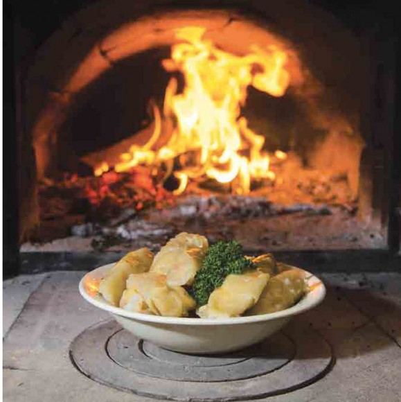 Смаки Буковини. Гастрономічний путівник традиційної кухні Смаки Буковини. Гастрономічний путівник традиційної кухні