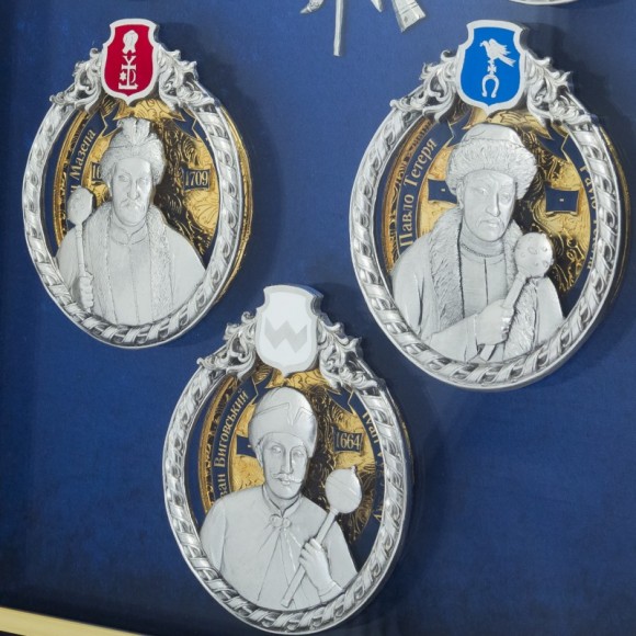 Колаж "Гетьмани України" Колаж "Гетьмани України"