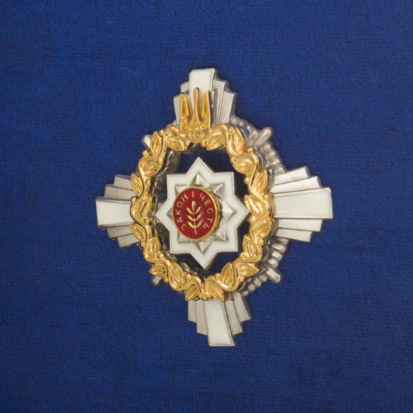 Подарунковий настінний колаж пістолет Стєчкіна і нагороди МВС України Подарунковий настінний колаж пістолет Стєчкіна і нагороди МВС України