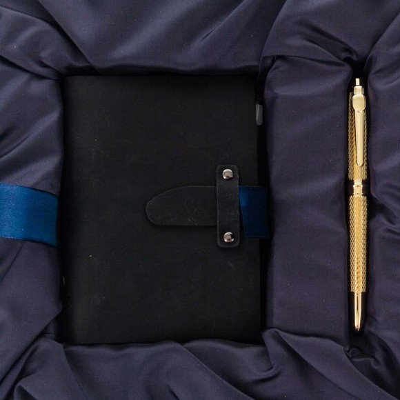 Щоденник і ручка Tenso "Арсенал лідера" Щоденник і ручка Tenso "Арсенал лідера"