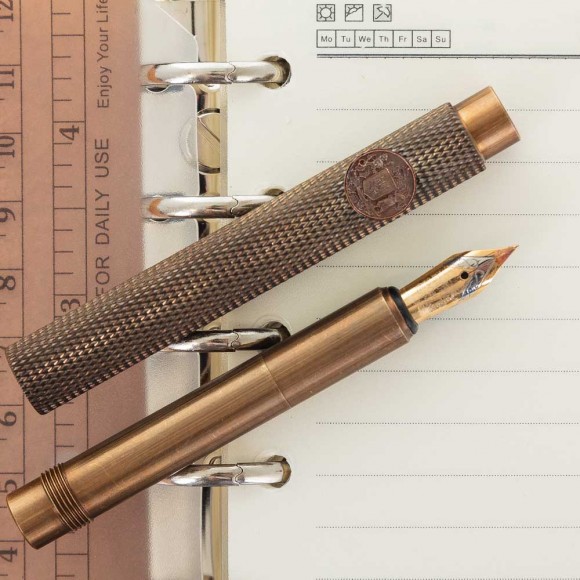 Щоденник і ручка "Дует для лідера" Щоденник і ручка "Дует для лідера"