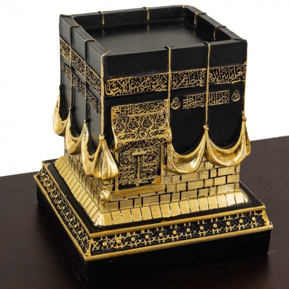 Коран в футляре «Святыня Мекки» Коран в футляре «Святыня Мекки»