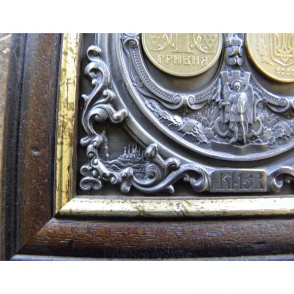 Колаж "Гривня"