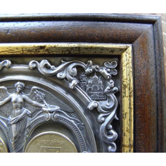 Колаж "Гривня"