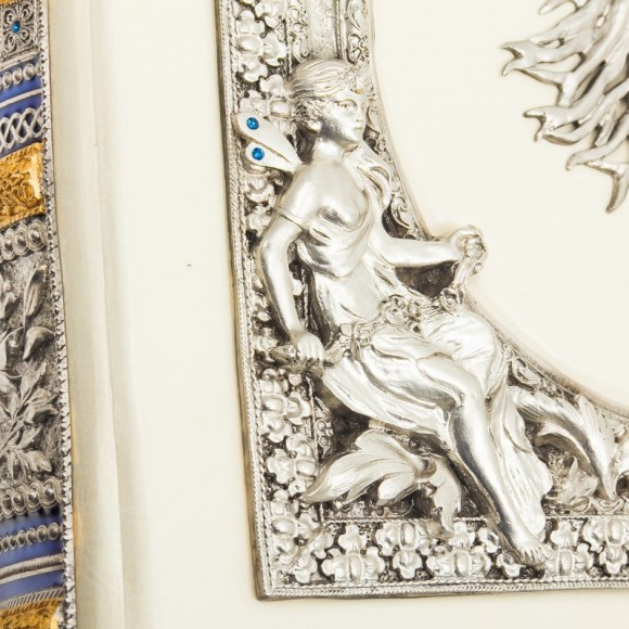 Семейная книга